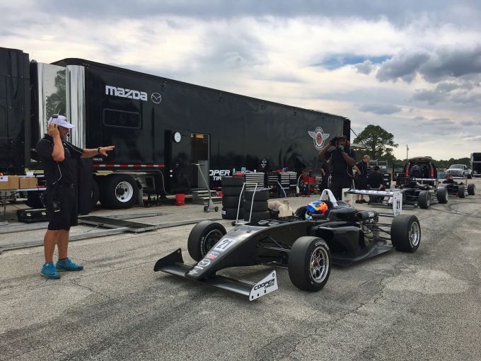 Rinus van Kalmthout Pabst Racing voor de USF2000