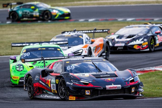 Preview DTM Nürburgring 2025 Foto 8 Thierry Vermeulen Ferrari 296 GT3 Verstappen.com Emil Frey Racing