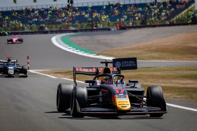 Formule 3 sprintrace SIlverstone Laurens van Hoepen