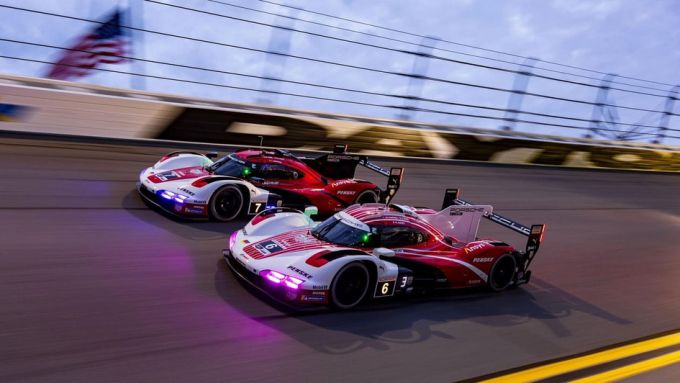 Porsche Motorsport ‘Night of Champions’ in Stuttgart Foto 3