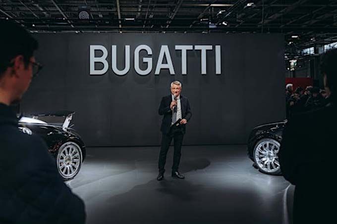 bugatti-solitaire-retromobile