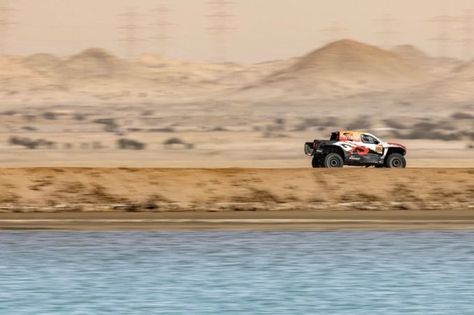 Dakar Rally 2026 TOYOTA GAZOO Racing W2RC DKR GR Hilux Foto 13