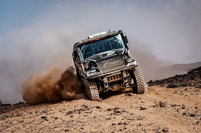 Team De Rooy dendert maar door